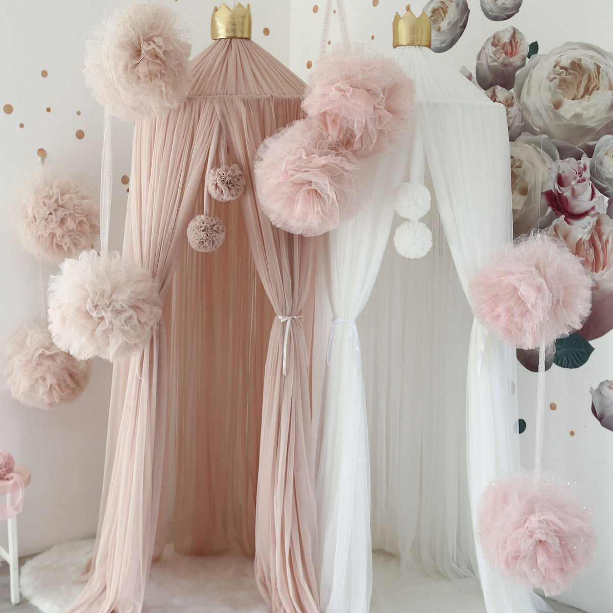 SPINKIE MINI POM POM GARLAND - LIGHT PINK – Blossom and Sweetpea