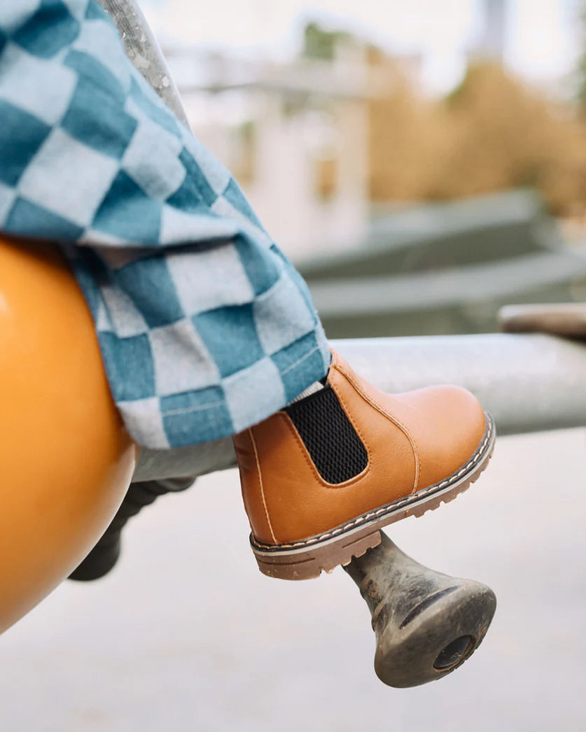 Walnut Fenix Boot - Tan