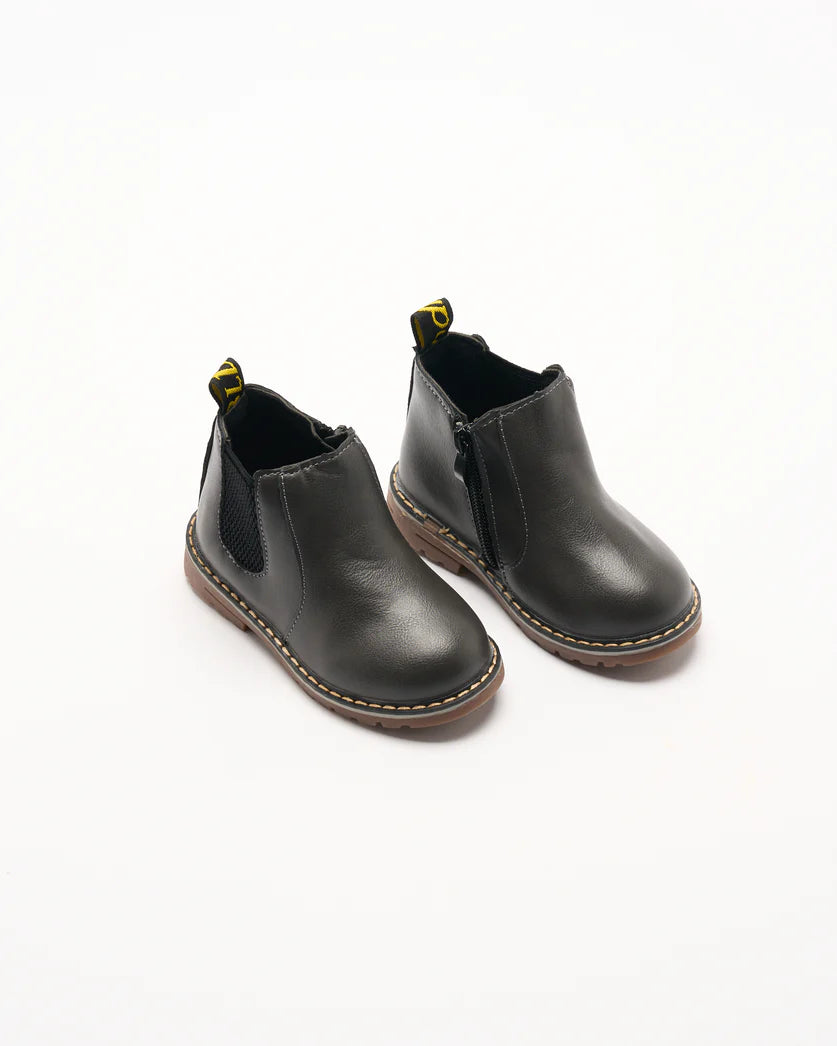 Walnut Fenix Boot - Charcoal