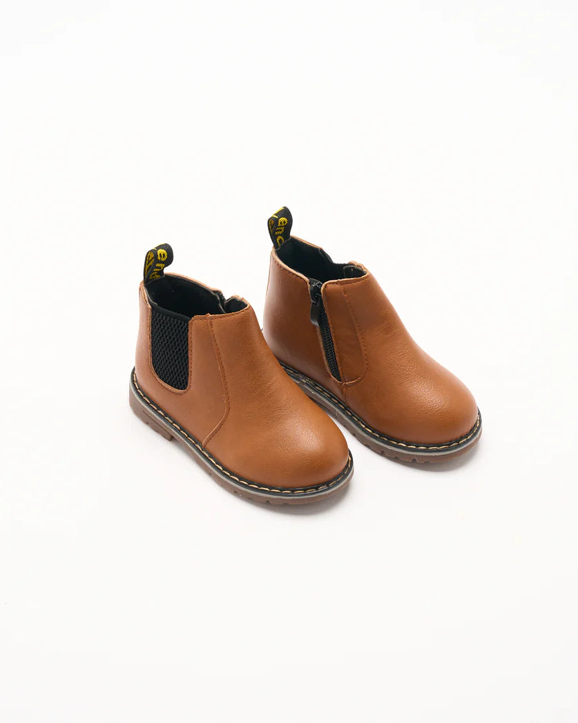 Walnut Fenix Boot - Tan