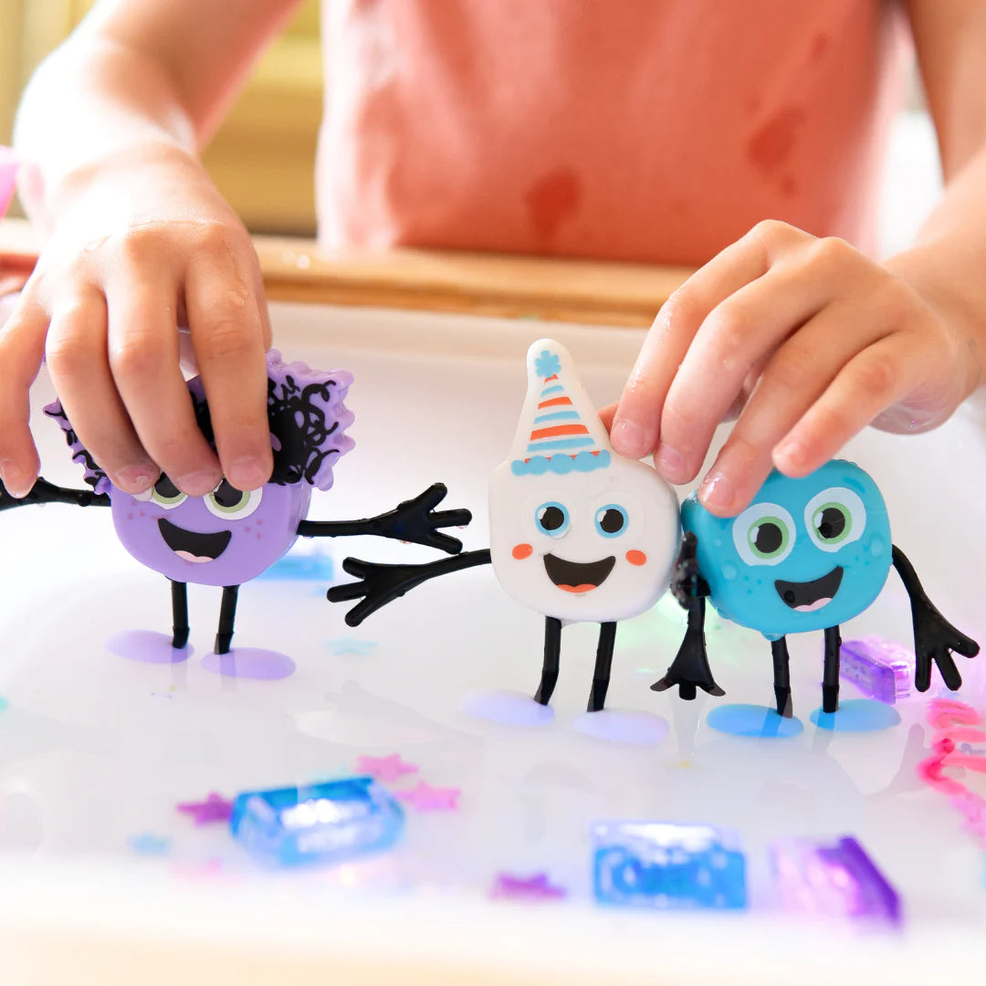 Glo Pals Character Blair (Blue)