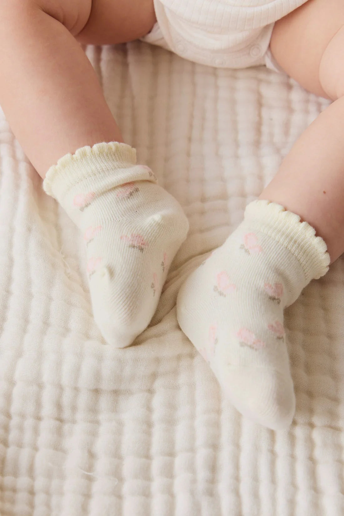 Jamie Kay Maya Jacquard Socks - Egret