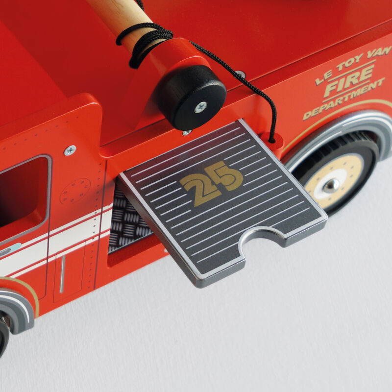 Le Toy Van Fire Engine Set
