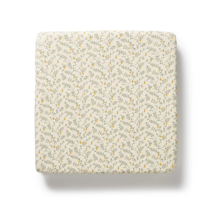 Wilson + Frenchy Lemon Leaf Organic Cot Sheet