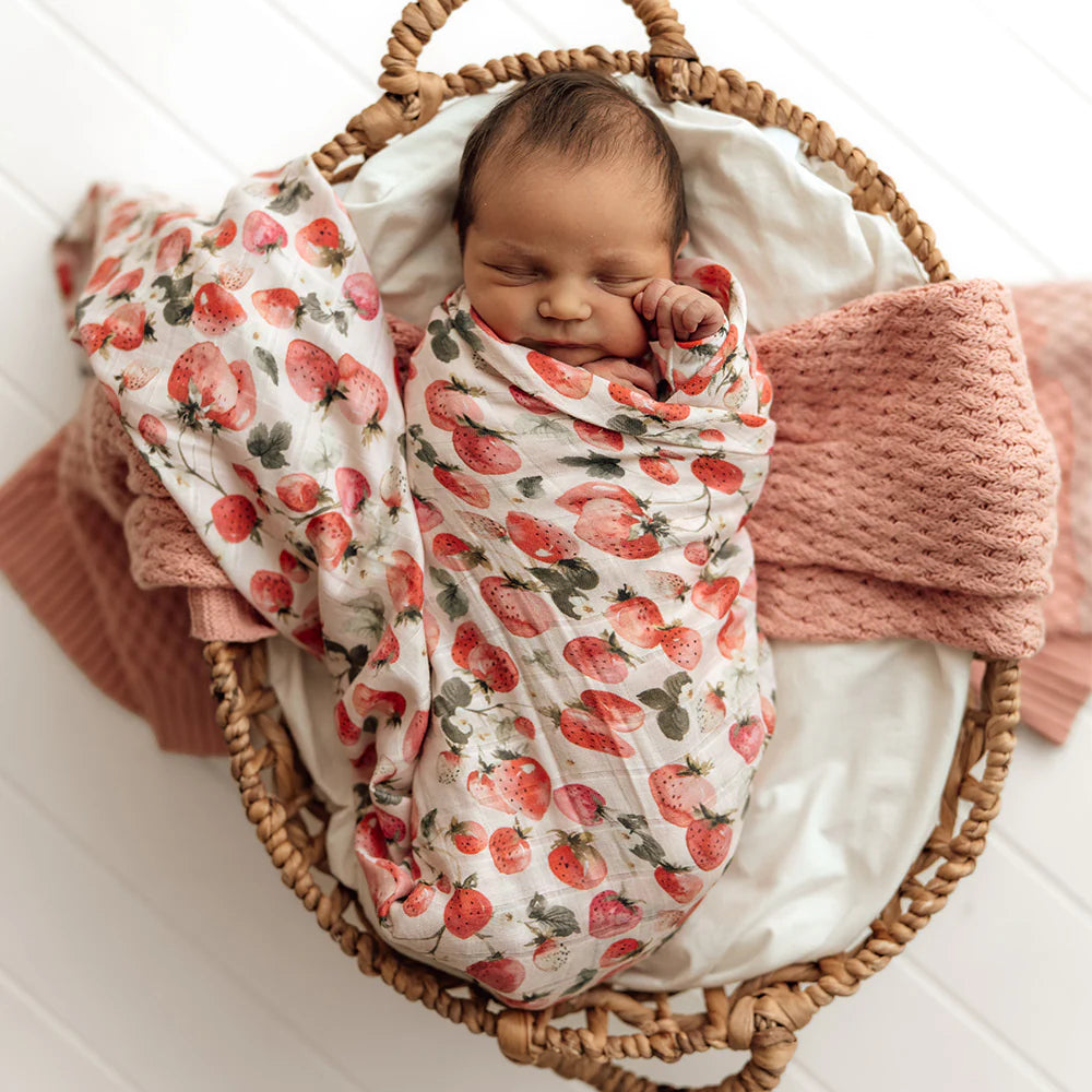 Snuggle Hunny Organic Muslin Wrap - Strawberry