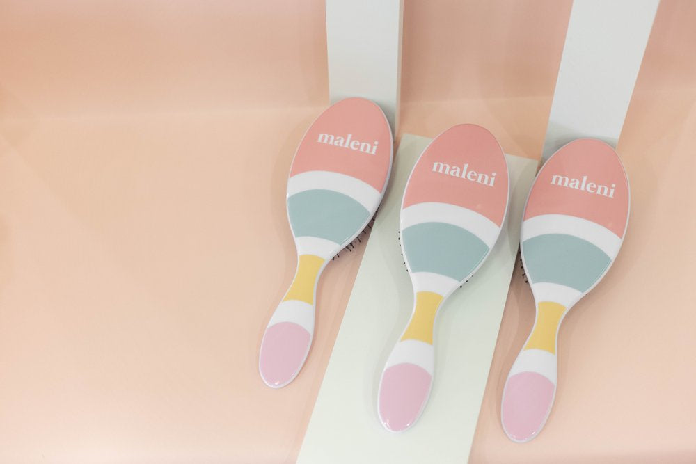 Maleni Detangling Hairbrush