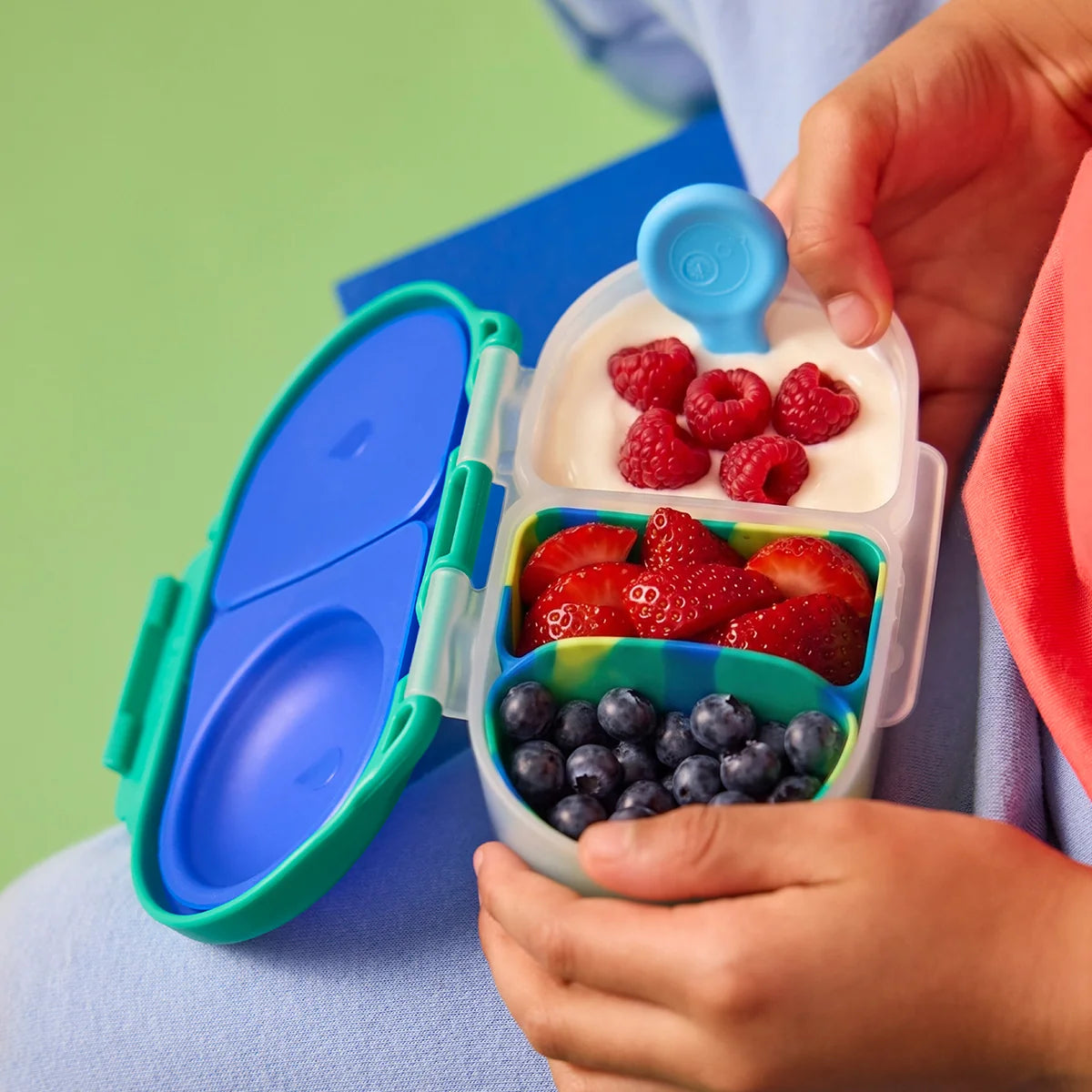 b.box Silicone Bento Buddy Snackbox  - Electric Jungle