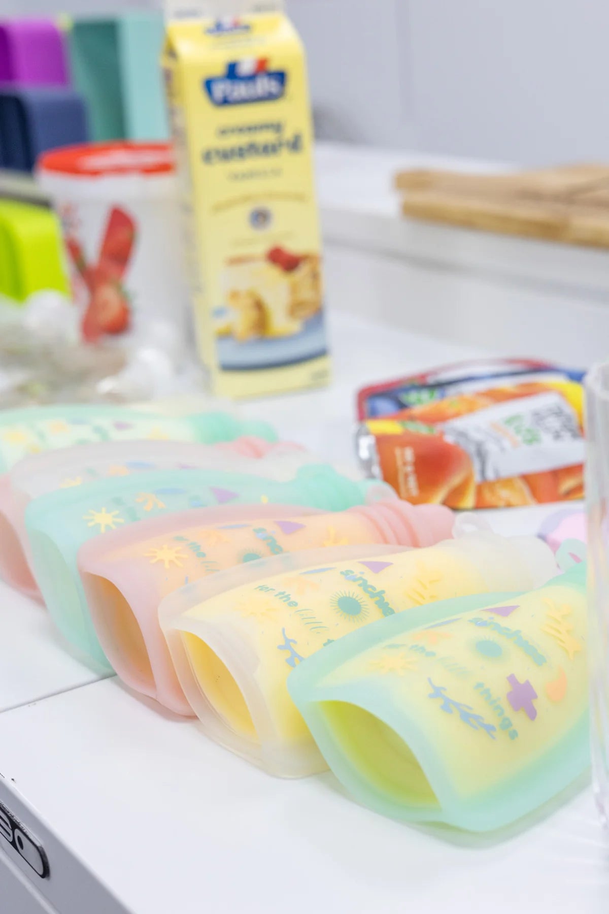 Sinchies Silicone Squeezy Pouch - Pastel Green