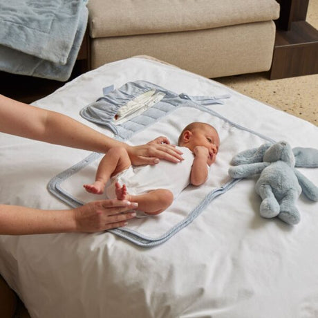 Jiggle + Giggle Quilted Change Mat - Blue