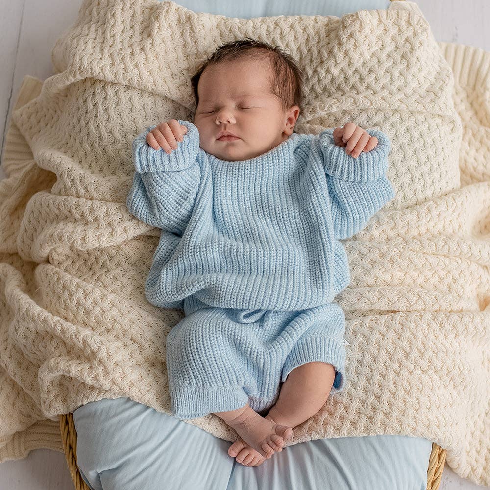 Snuggle Hunny Organic Cotton Knit Shorts - Baby Blue