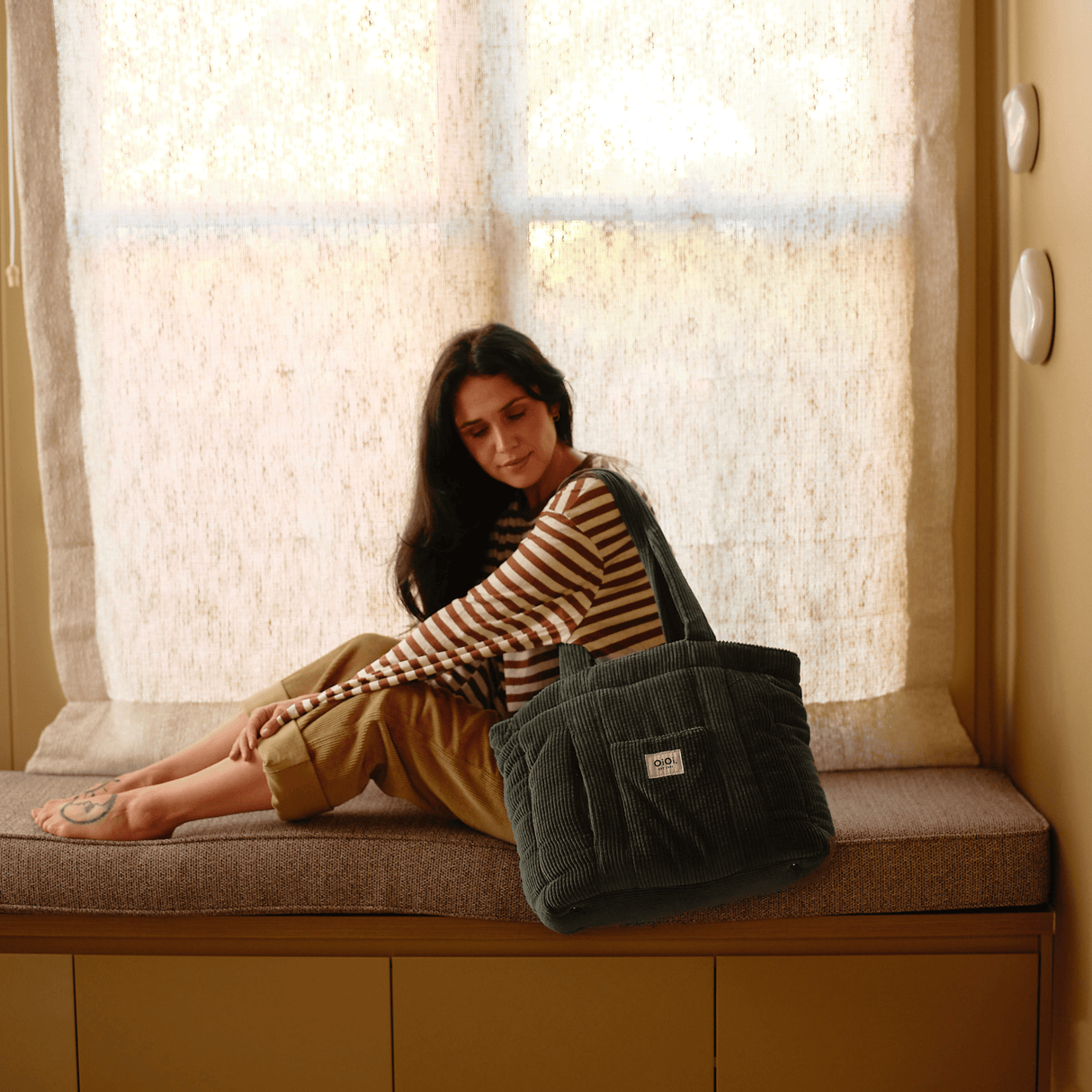 OiOi Everyday Tote - Moss Green Corduroy