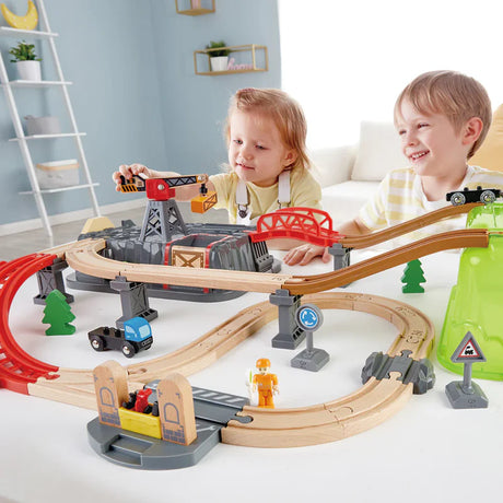 Hape Railway Bucket Builder Set
