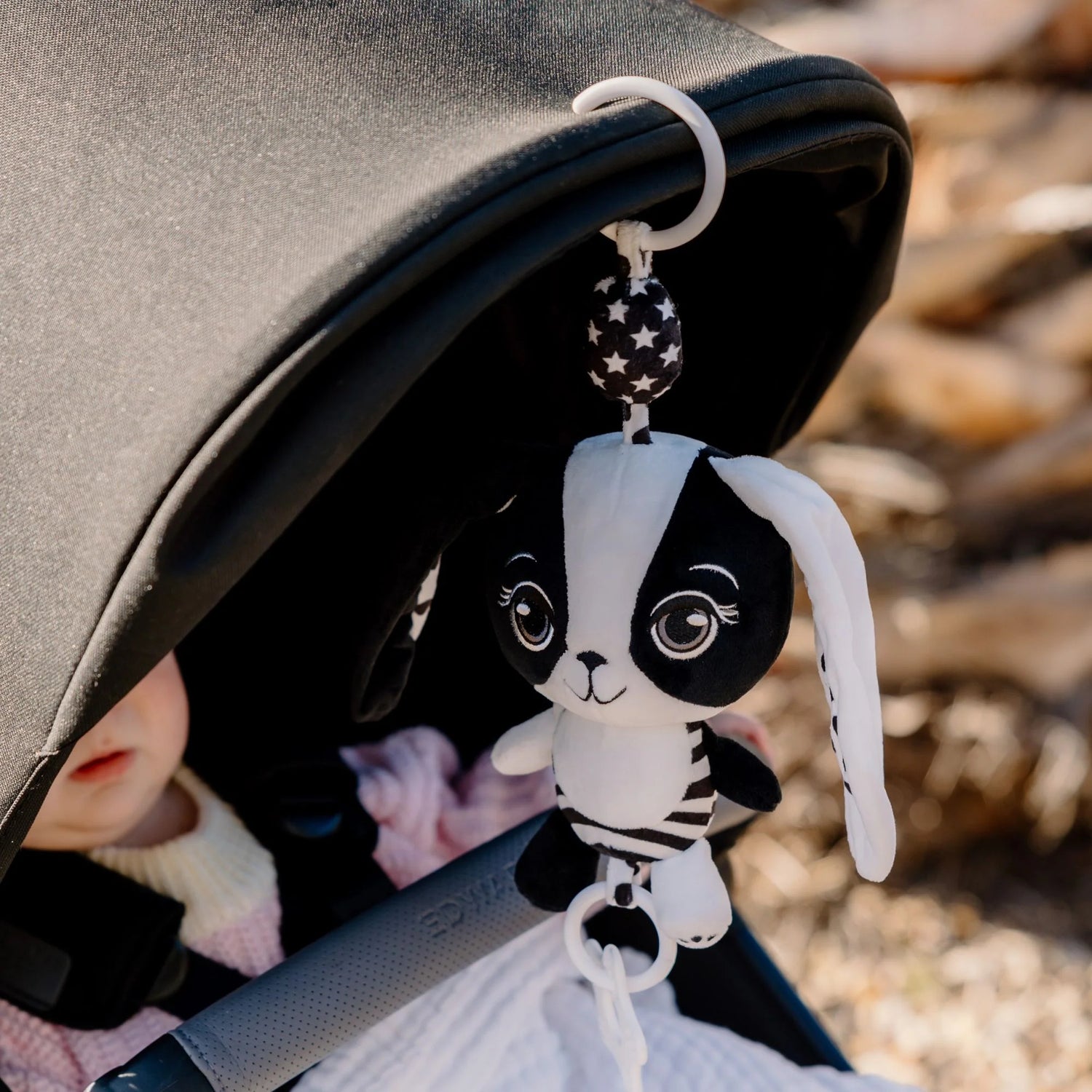 Young Wonderer High Contrast Hanging Pram Toy - Billie the Bunny