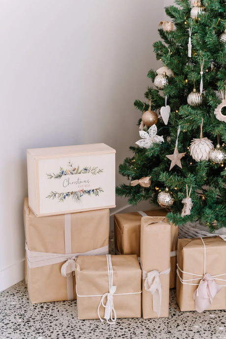 Timber Tinkers Christmas Box - Christmas Floral