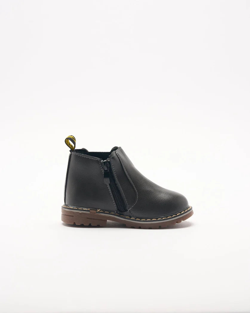 Walnut Fenix Boot - Charcoal