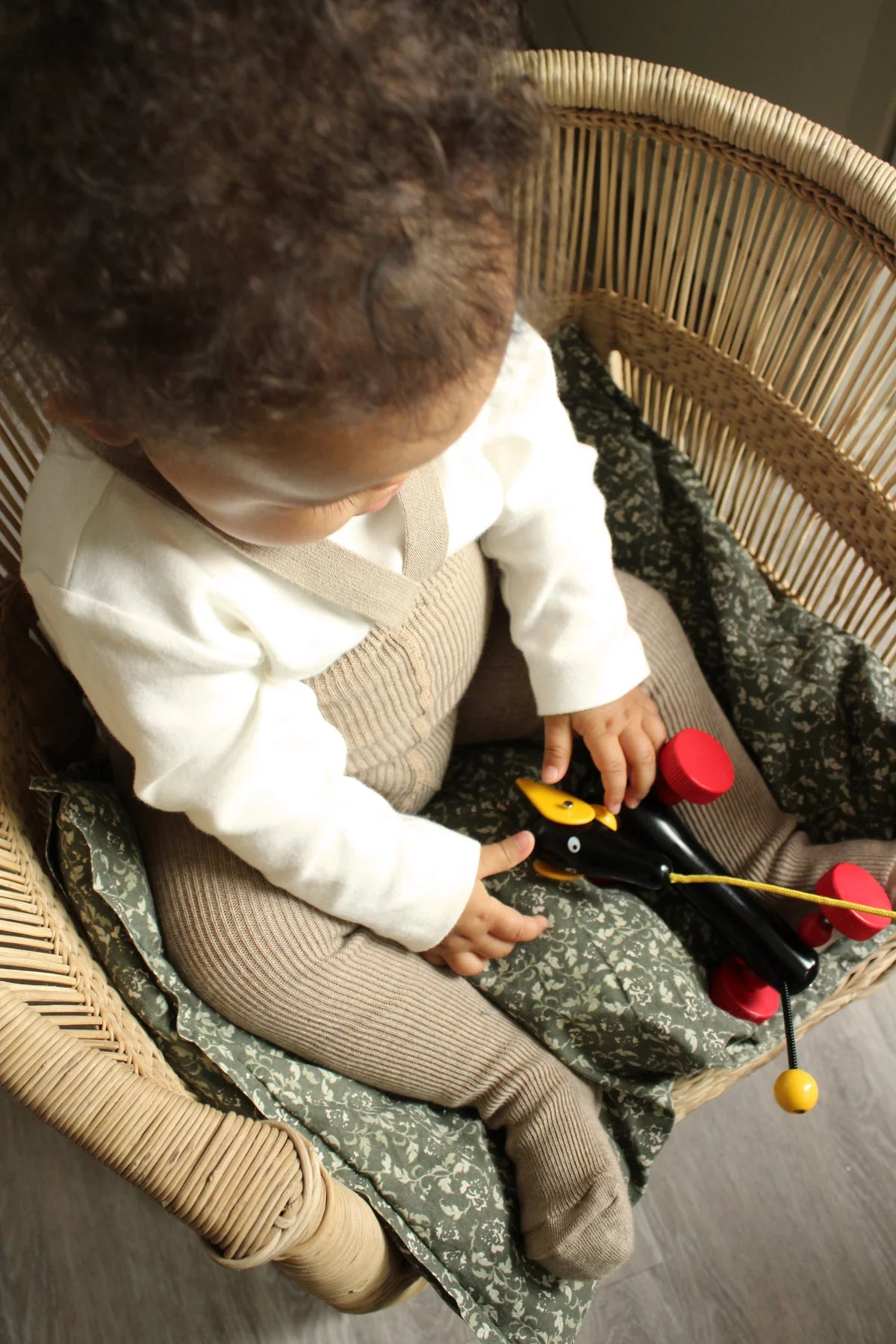 Silly Silas Footed Tights - Peanut Blend