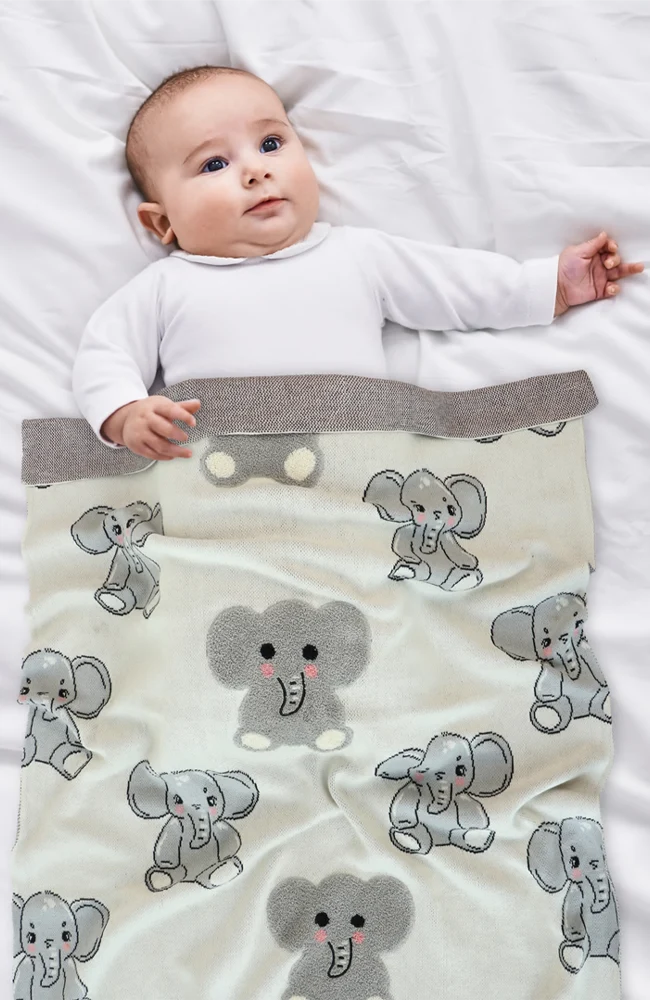 Di Lusso Living Little Jumbo Blanket
