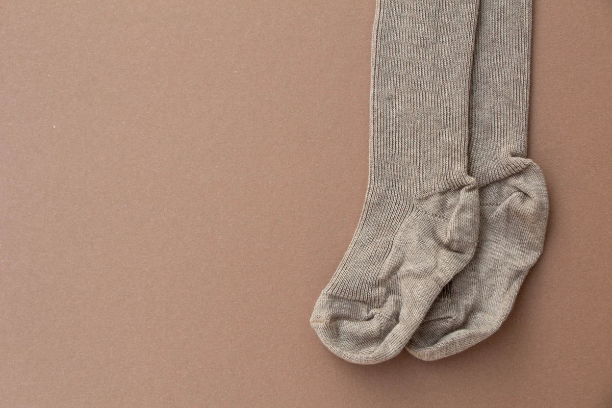 Silly Silas Footed Tights - Peanut Blend