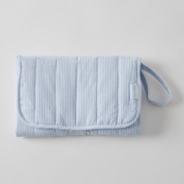 Jiggle + Giggle Quilted Change Mat - Blue