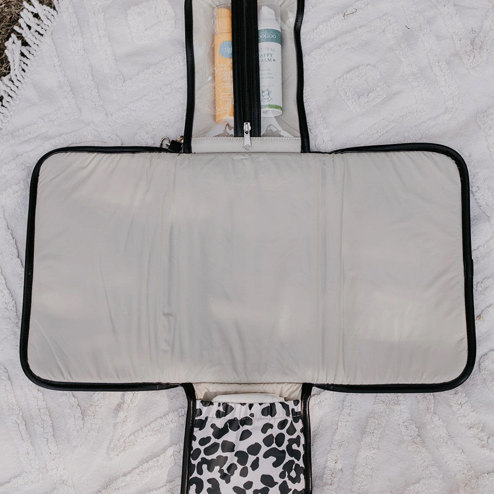 OiOi Baby Travel Change Clutch - Dalmation