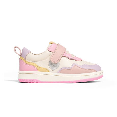 Pretty Brave Icon Trainer Sparkle Hearts