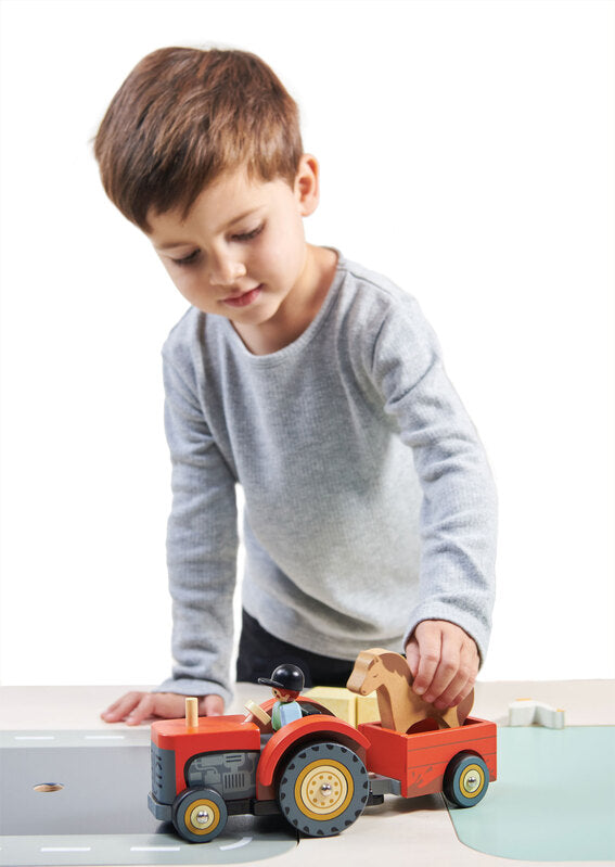 Tender Leaf Farmyard Tractor