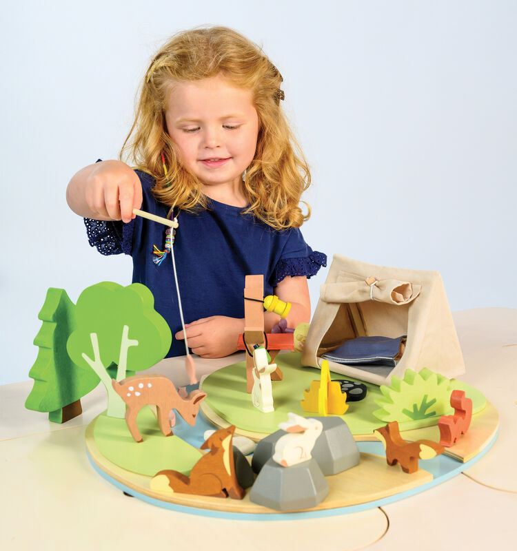 Tender Lead Wildlife Camping Playset