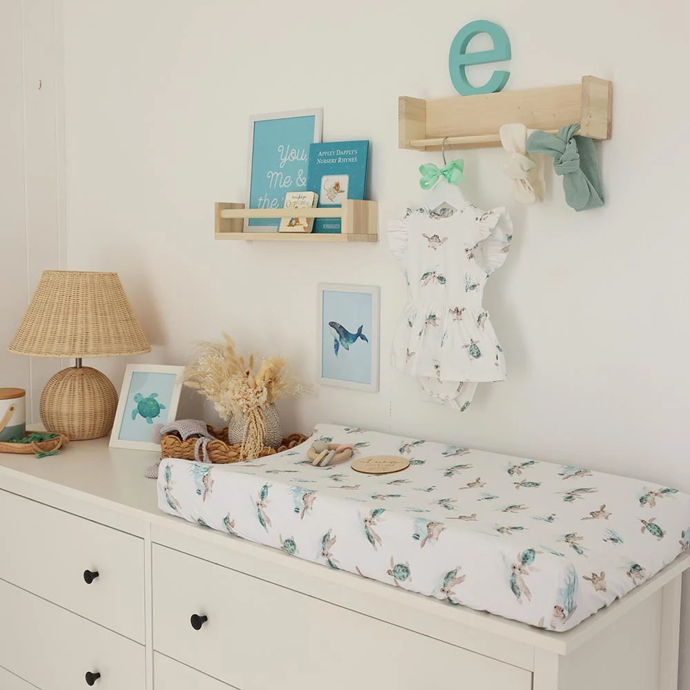 Snuggle Hunny Organic Bassinet Sheet / Change Pad Cover - Turtle
