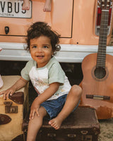 Minihaha Clayton Farm Scene Tee