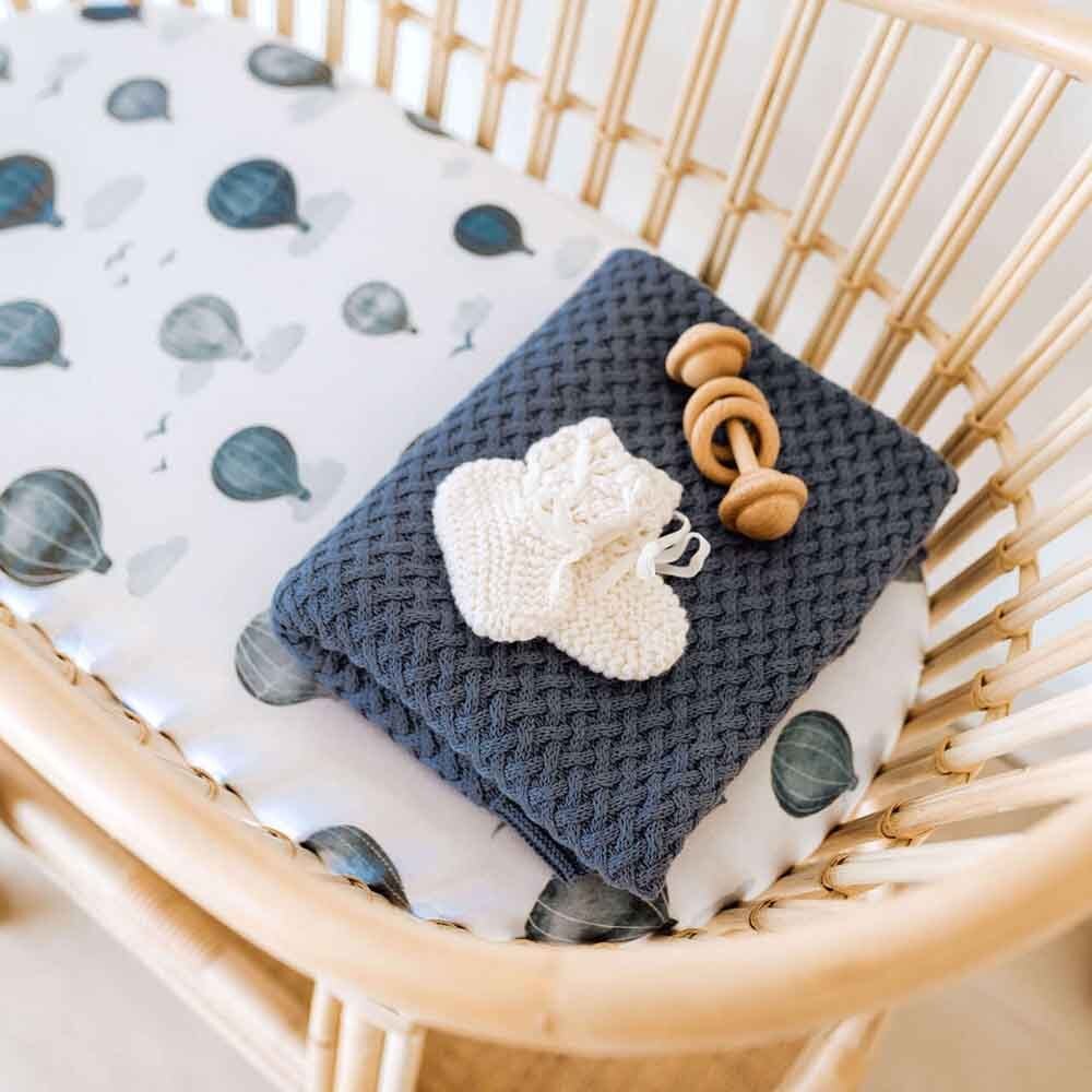 Snuggle Hunny Organic Bassinet Sheet / Change Pad Cover - Cloud Chaser