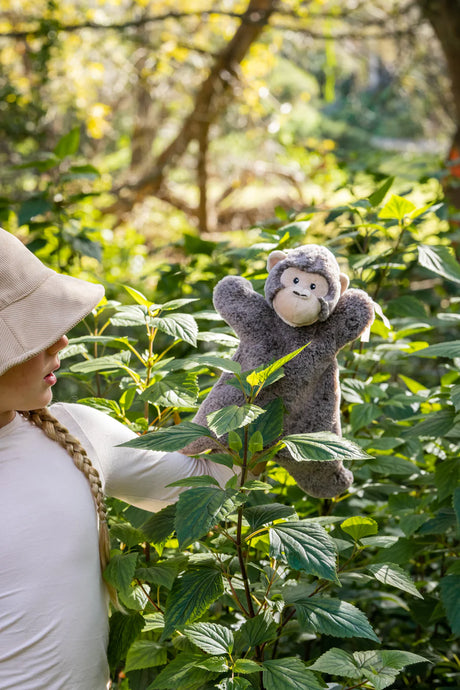 Nana Huchy Mani the Monkey - Hoochy Coochie