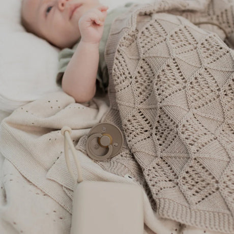 Bibs Knitted Blanket - Wavy Vanilla