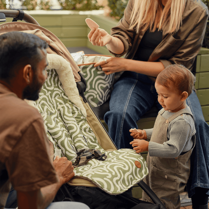 OiOi Reversible Pram Liner - Green Squiggle/Faux Fur