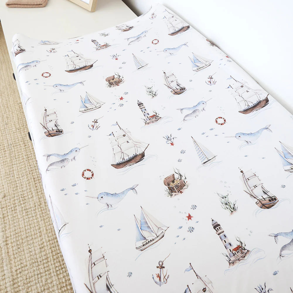 Snuggle Hunny Organic Bassinet Sheet / Change Pad Cover - Set Sail