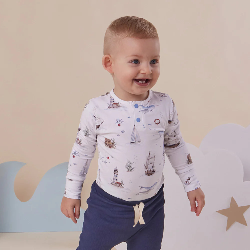 Snuggle Hunny Long Sleeve Organic Bodysuit - Set Sail
