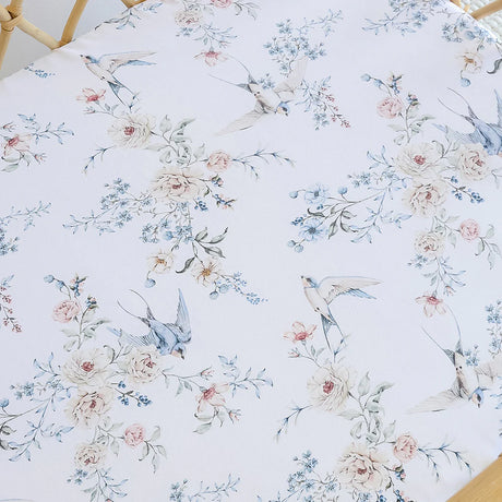 Snuggle Hunny Organic Bassinet Sheet / Change Pad Cover - Sweet Swallows