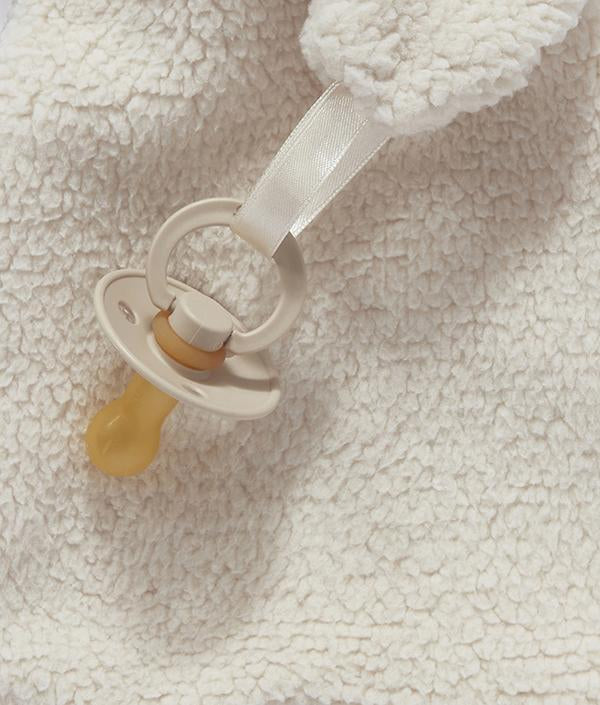 Nana Huchy Hoochy Coochie - Sophie The Sheep