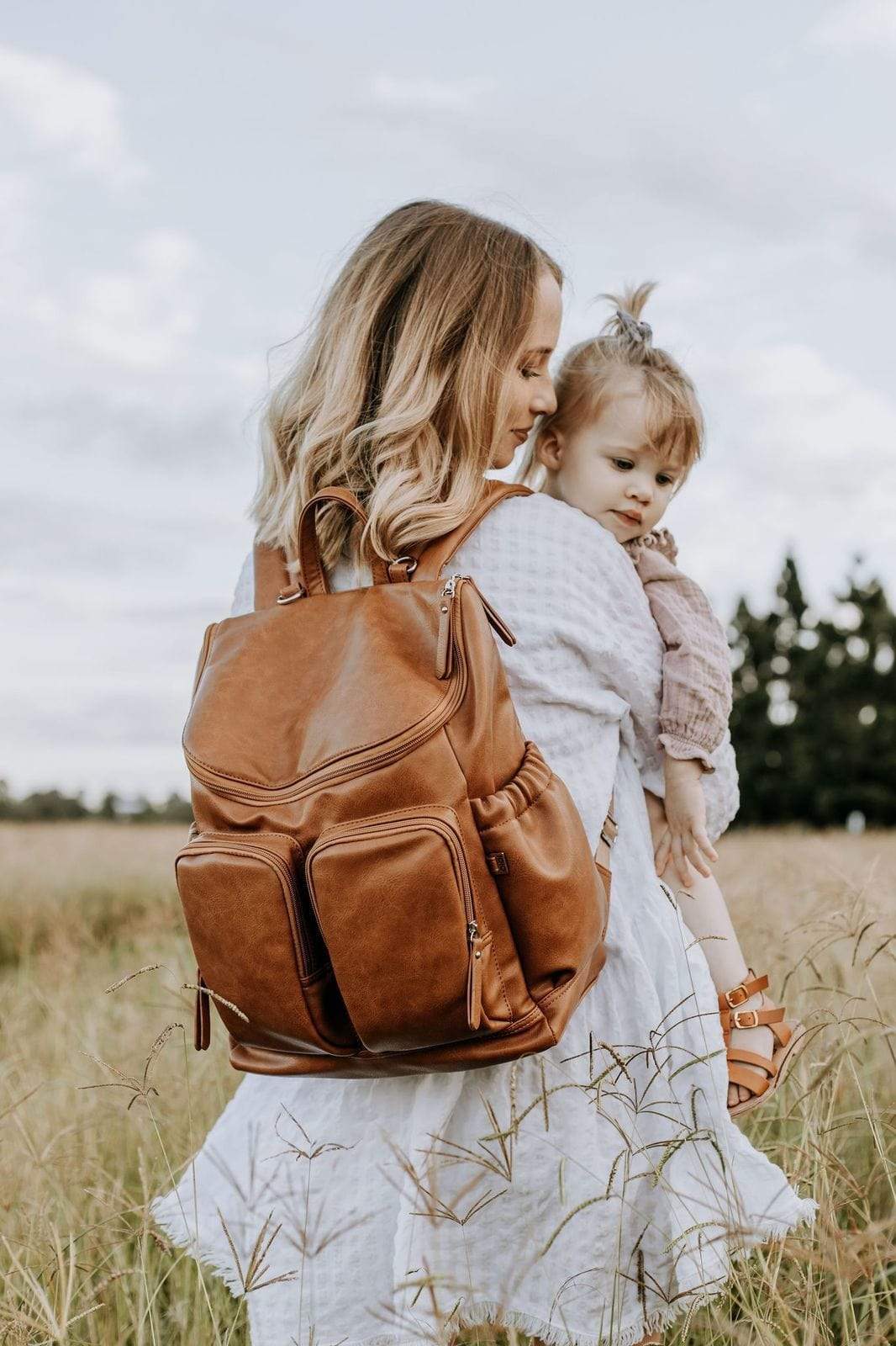 OiOi Nappy Bag OiOi Nappy Backpack - Tan