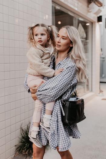 OiOi Faux Leather Stroller Organiser/Pram Caddy - Black